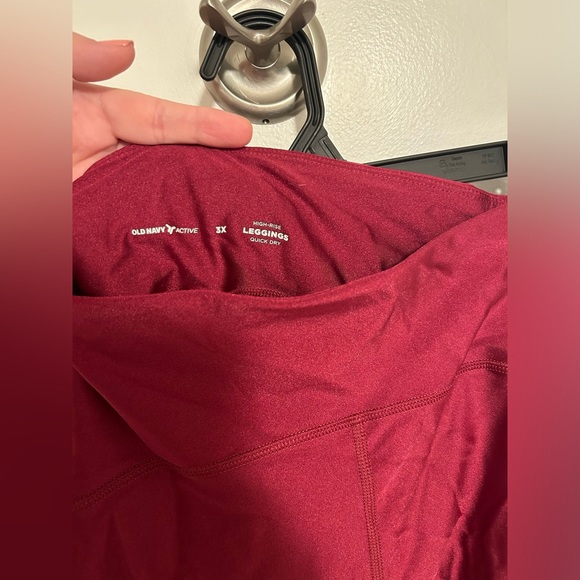 Old Navy high rise athletic leggings, size 3X, NWT - Picture 7 of 7